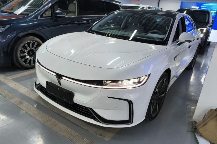 Used VOYAH PASSION 2023 Four-Wheel Drive Long-Range Version