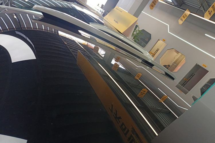 Used AION V 2024 Aion Tyrannosaurus 520 Smart Luxury Edition