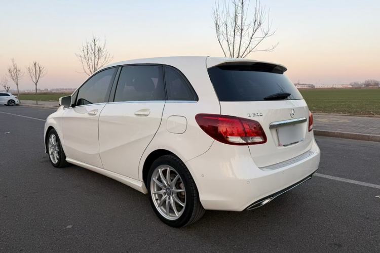 Used Mercedes-Benz B-Class 2015 B 200 Sport Edition
