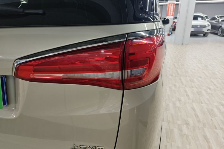 Used Buick GL8 2018 ES 28T Luxury Model China VI Standard
