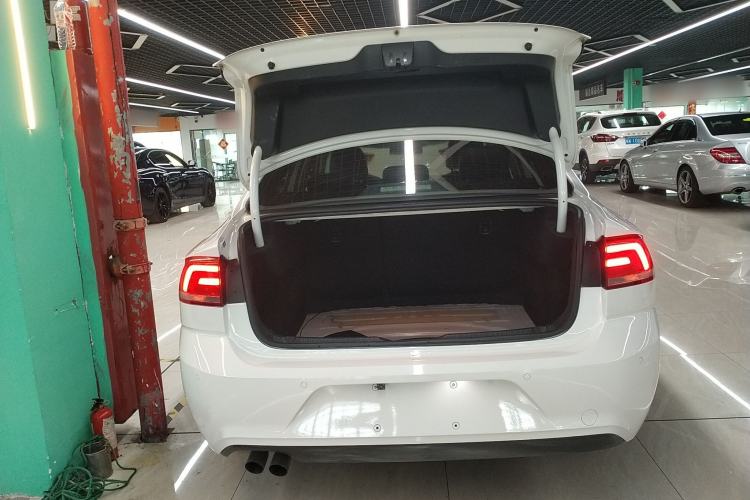 Used Volkswagen Lamando 2017 230TSI DSG Fashion Edition