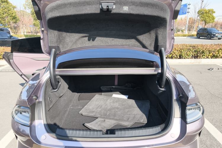 Used  SU7 2024 Four-Wheel Drive Ultra-Long Range Advanced Intelligent Driving Max Edition