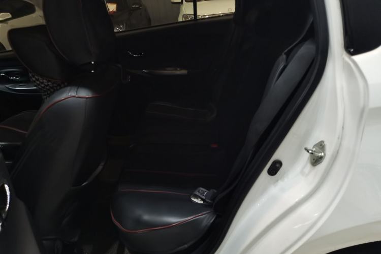 Used Toyota YARiS L 2015 1.5E Automatic Charm Edition
