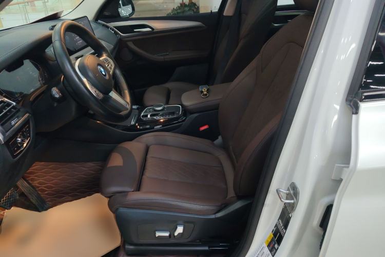 Used BMW iX3 2023 Leading Type
