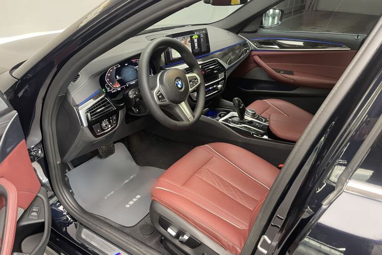 Used BMW 5 Series 2022 Restyled 525Li M Sport Package
