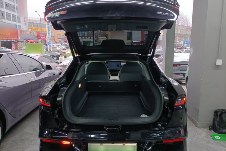 Used  eπ007 2024 Pure Electric 530 Air Edition
