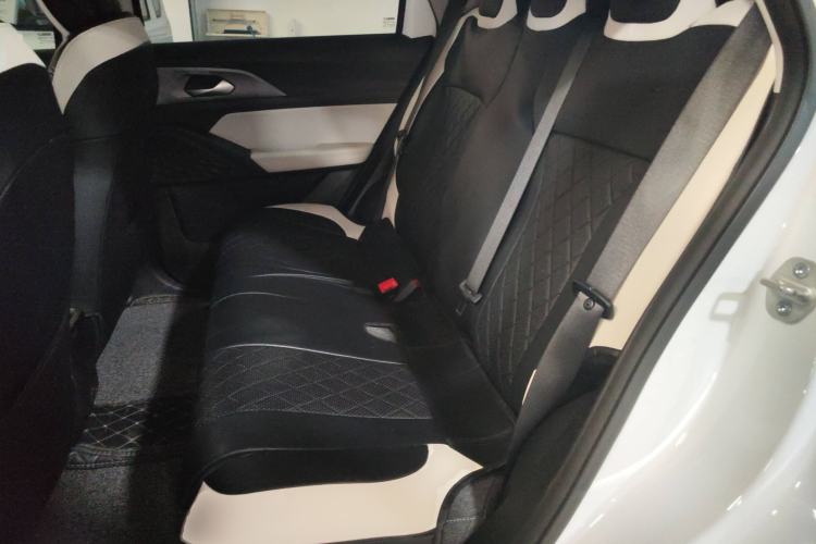 Used Geometry E Firefly 2024 301km Flowing Light
