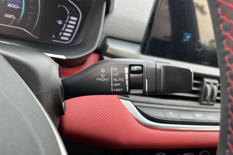 Used Dongfeng Aeolus Yixuan 2021 230T Automatic Dream-Chasing Rider Edition
