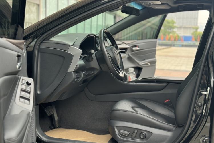 Used Toyota Avalon 2023 2.0L Premium Edition