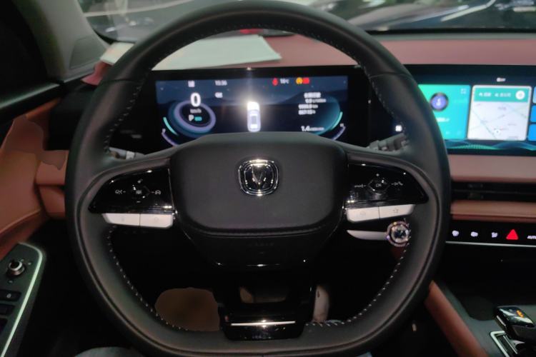 Used Changan CS75 PLUS 2024 3rd Generation Champion Edition 1.5T Intelligent Drive Dynamic Model