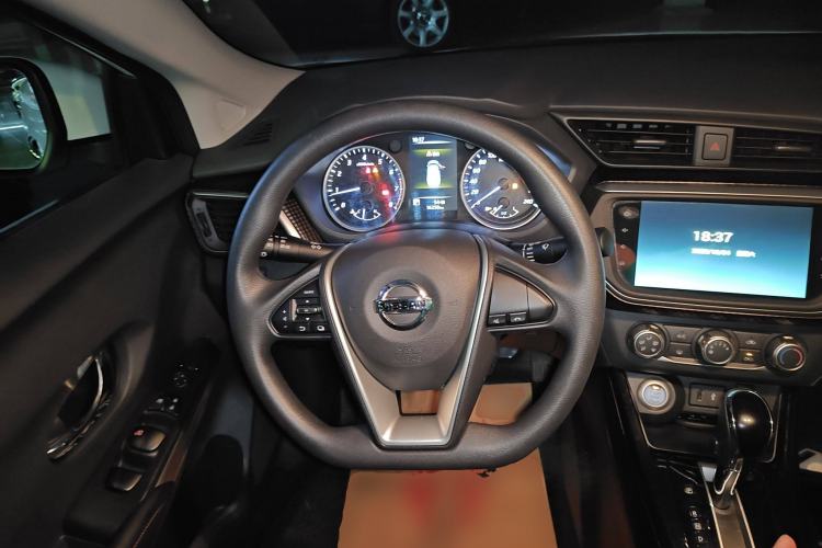 Used Nissan Lannia 2021 1.6L CVT Smart Connect Smart Cool Edition
