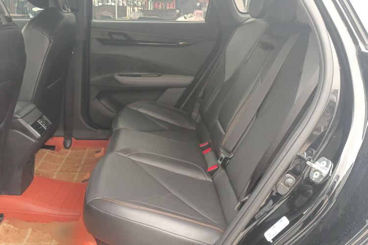 Used Changan UNI-V 2022 1.5T Smart Navigation Version
