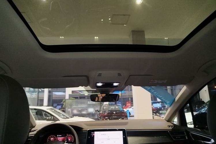 Used Volkswagen Viloran 2024 380TSI Premium Edition