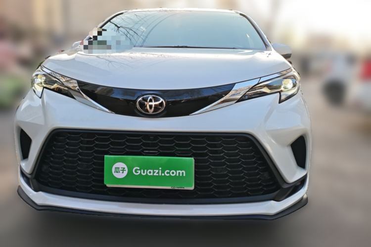 Used Toyota Granvia 2024 2.5L Hybrid Comfort Edition