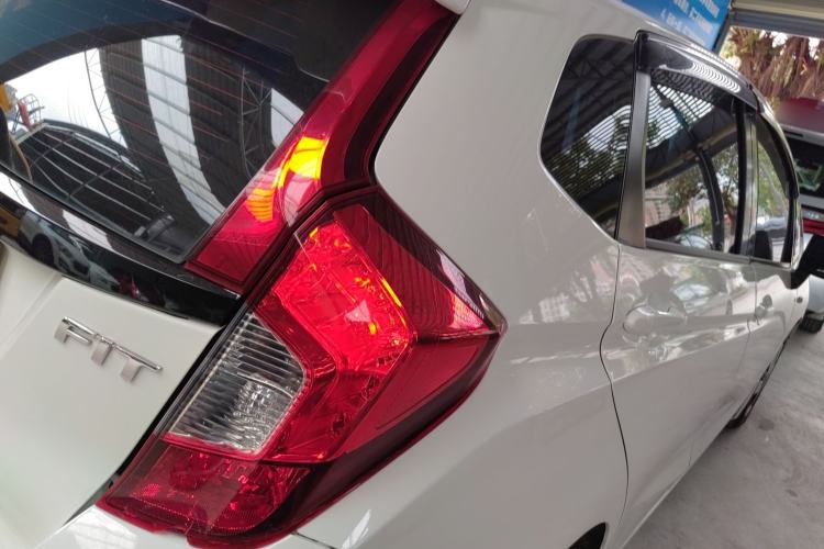 Used Honda Fit 2016 1.5L LX CVT Comfort Model