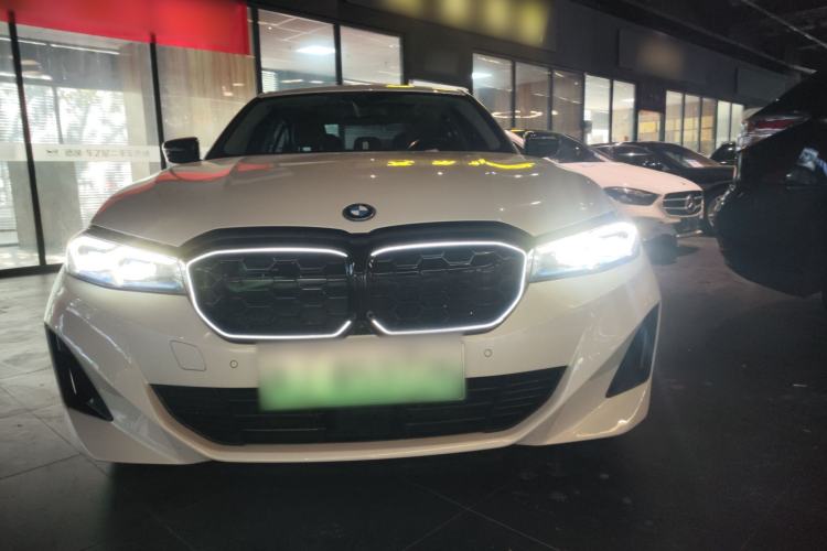 Used BMW i3 2025 eDrive 40 L Midnight Sports Package
