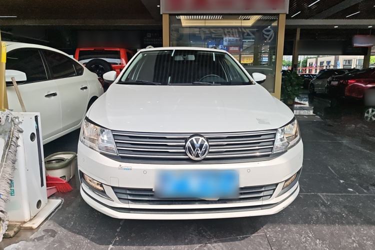 Used Volkswagen Gran Lavida 2015 230TSI DSG Comfort Edition
