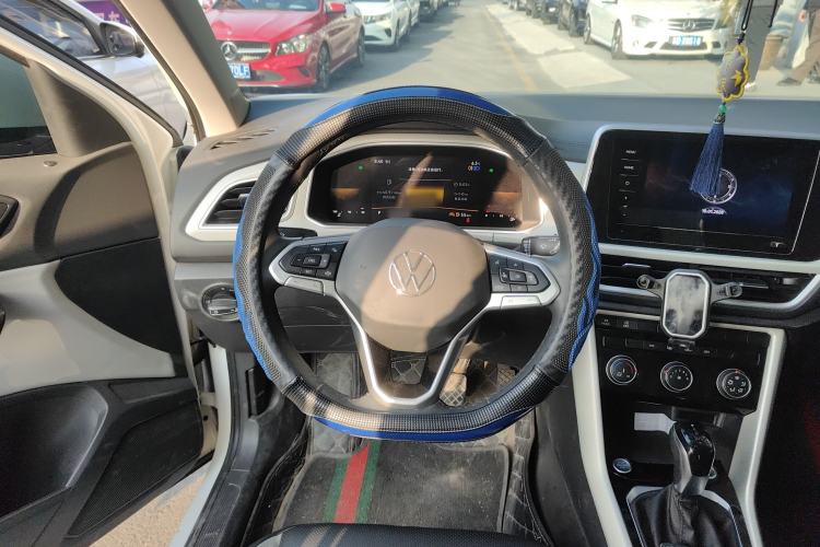 Used Volkswagen T-ROC 2023 280TSI DSG Two-Wheel Drive Time Edition