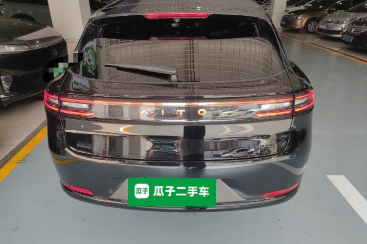 Used Hima AITO M5 2025 Extended-Range Ultra Rear-Wheel-Drive Version
