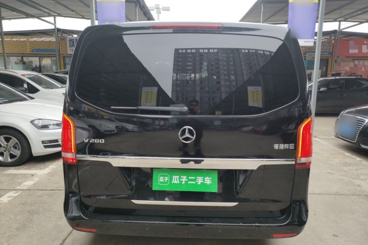 Used Mercedes-Benz V-Class 2016 V 260 Avantgarde Edition