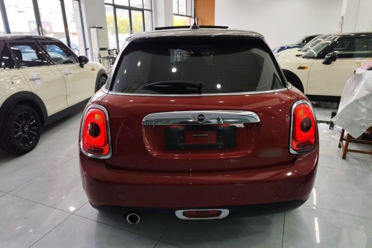 Used  MINI 2015 1.5T COOPER Fun Five-Door Edition
