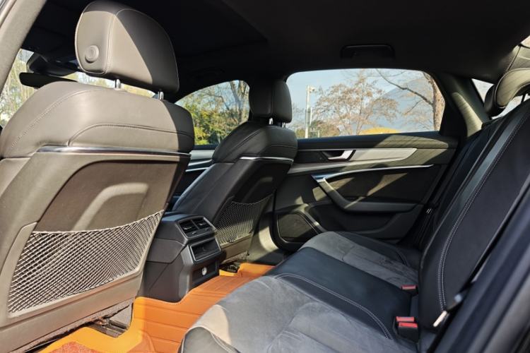 Used Audi A6L 2019 40 TFSI Luxury Dynamic Model
