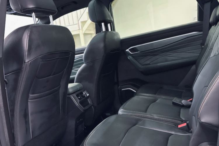 Used Geely Auto Haoyue L 2024 2.0T DCT Flagship Version
