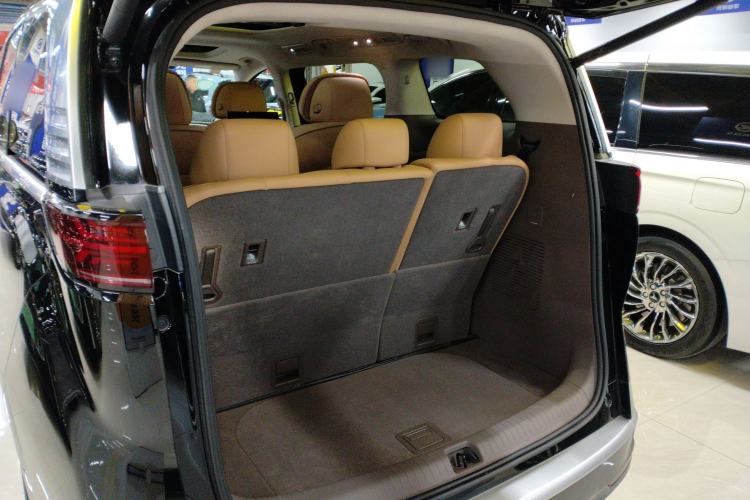 Used Denza D9 2022 DM-i 970 Four-Wheel Drive Flagship Model
