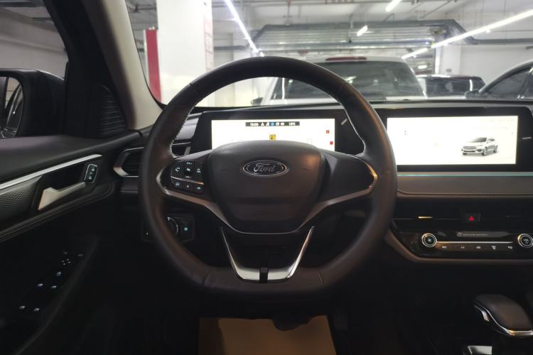 Used Ford Escort 2021 1.5L Automatic Diamond Edition
