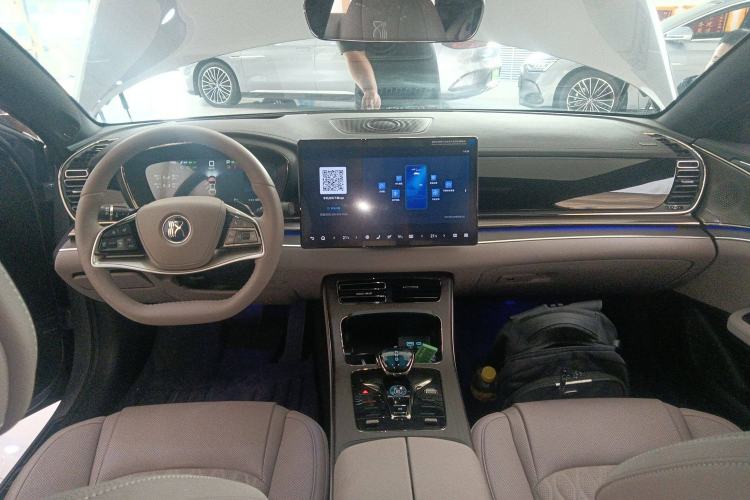 Used BYD Han 2025 EV with 701 km of Laser Radar-Enabled Intelligent Driving