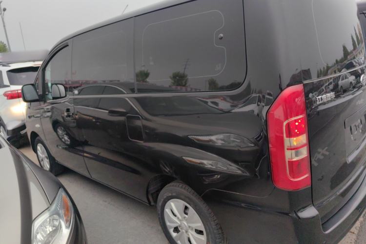 Used  M3 2019 Creator Edition 1.8L Luxury Model