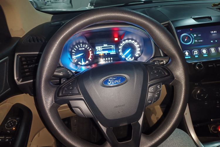 Used Ford Edge 2015 2.0T GTDi Two-Wheel-Drive Elite Edition