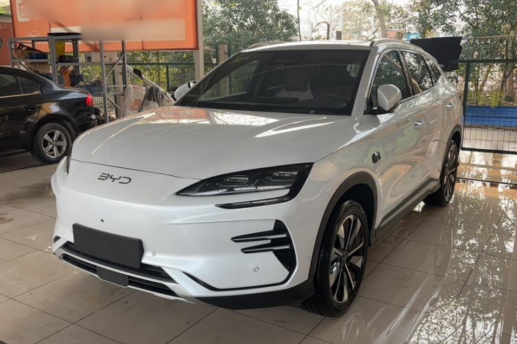 Used BYD Song PLUS New Energy 2025 EV Intelligent Driving Version 520km Premium Model