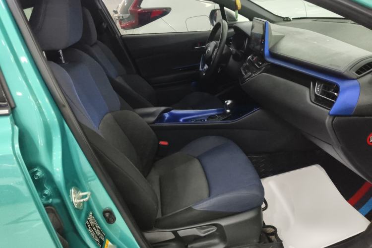 Used Toyota C-HR 2018 2.0L Leading Edition China V-standard