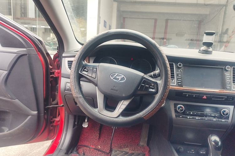 Used Hyundai Mistra 2014 1.8L Automatic Deluxe DLX Model
