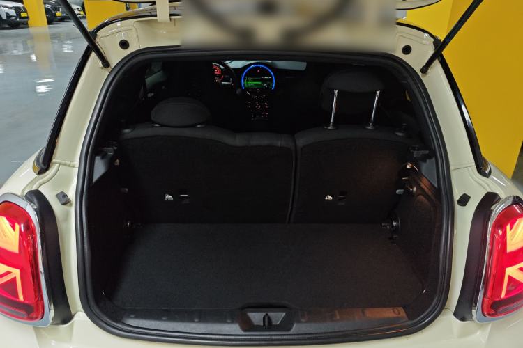 Used  MINI 2018 1.5T COOPER Racing Driver
