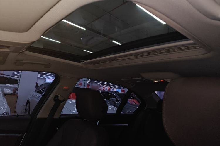 Used BMW 3 Series 2018 320Li Leading Luxury Package
