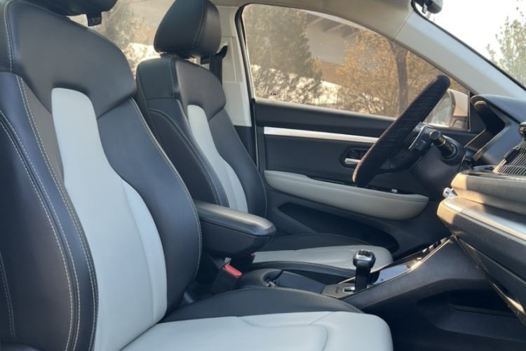 Used Haval H2s 2017 Red-Label 1.5T Dual-Clutch Luxury Model
