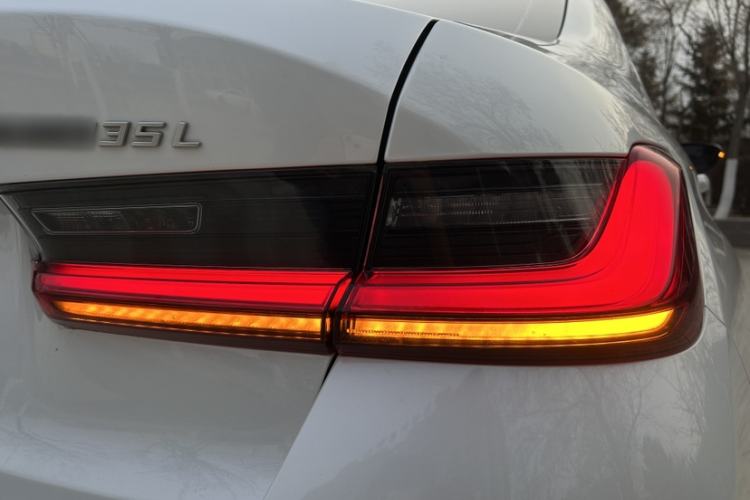 Used BMW i3 2024 eDrive 35 L
