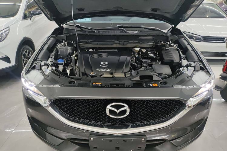 Used Mazda CX-5 2017 2.5L Automatic 2WD ZhiZun Version China V Standard
