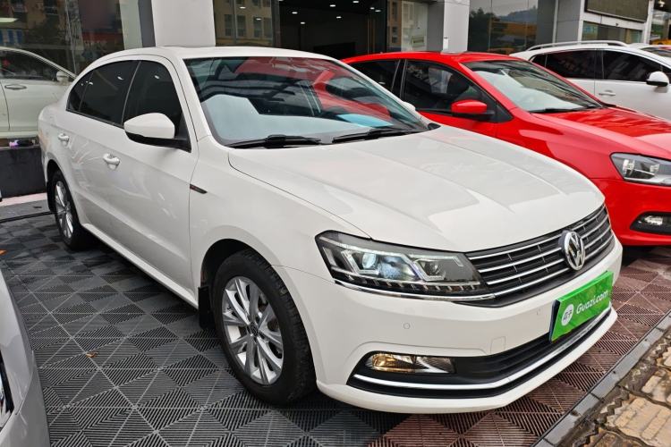 Used Volkswagen Lavida 2017 1.6L Automatic Comfort Edition
