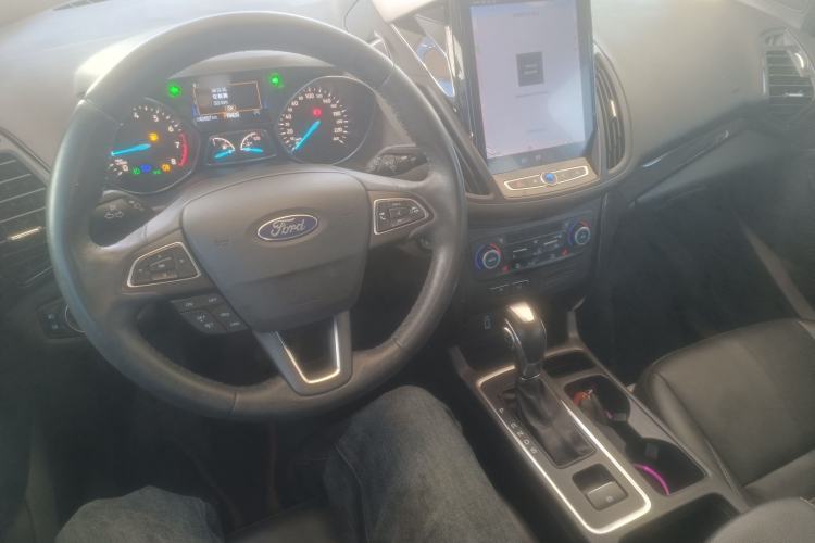 Used Ford Kuga 2019 EcoBoost 180 Two-Wheel-Drive Titanium Plus Model China VI Standard
