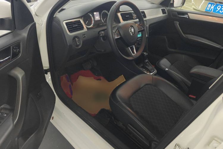 Used Skoda Rapid 2019 1.5L Automatic Comfort Edition China VI Standard
