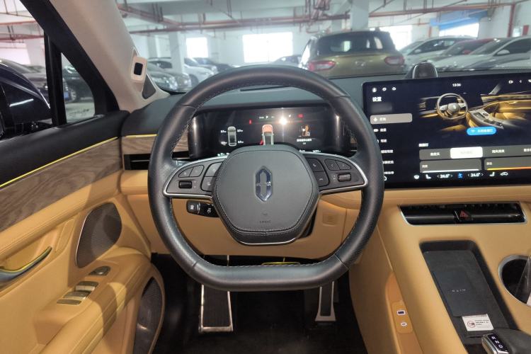 Used Hima AITO M5 2022 Range-Extended Rear-Drive Standard Version
