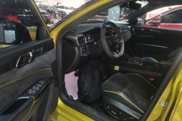 Used Lynk & Co 03 2021 03+ 2.0TD Automatic Wind-Chasing Edition
