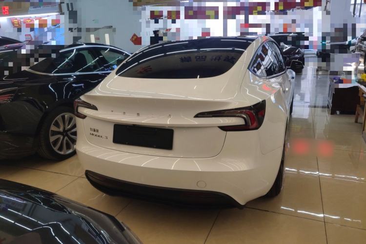 Used Tesla Model 3 2023 Rear-Wheel-Drive Version
