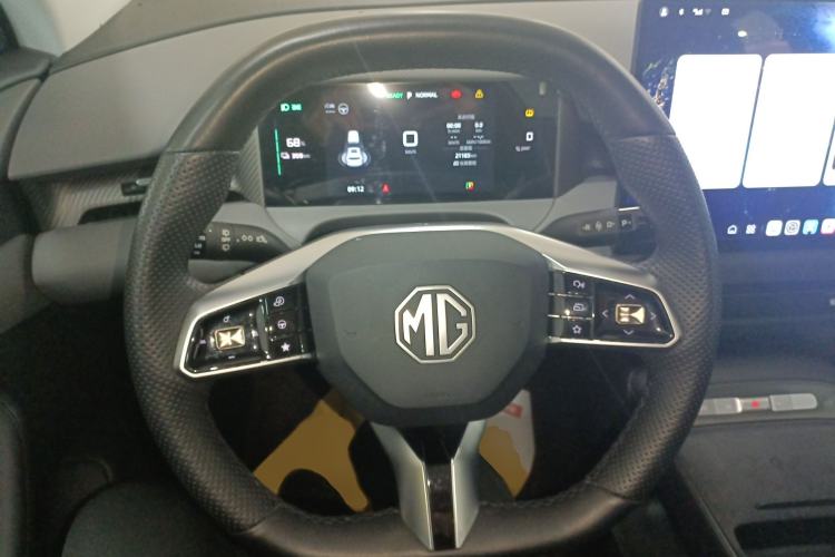 Used MG ES5 2025 525max Rear-Drive Intelligent Driving Version
