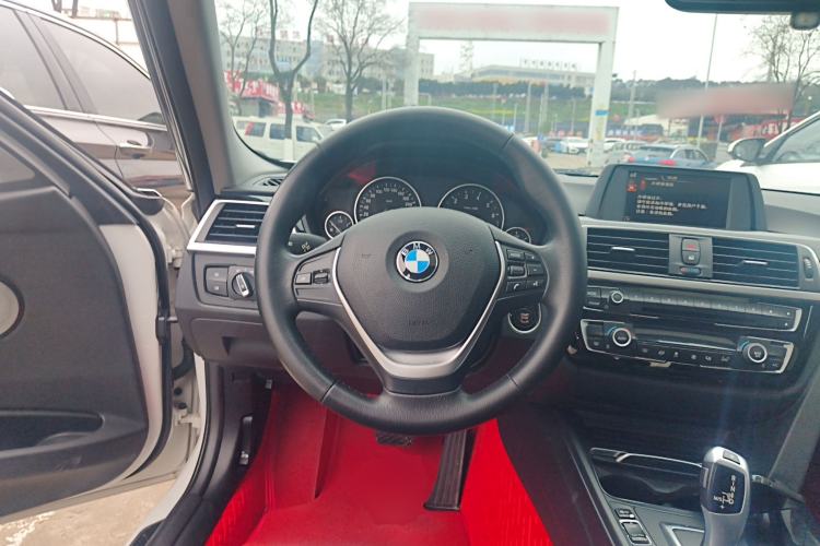 Used BMW 3 Series 2017 320Li Fashion Model
