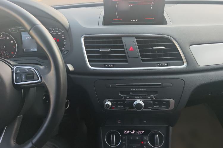 Used Audi Q3 2017 30 TFSI Fashion Model
