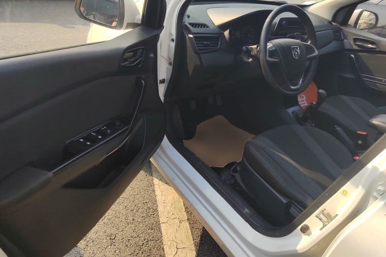Used Baojun 310 2016 1.2L manual Comfort trim level
